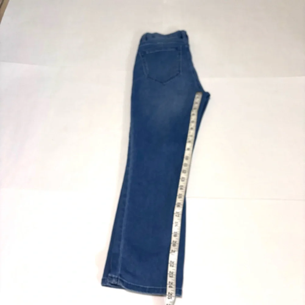 DG2 by Diane Gilman style light denim